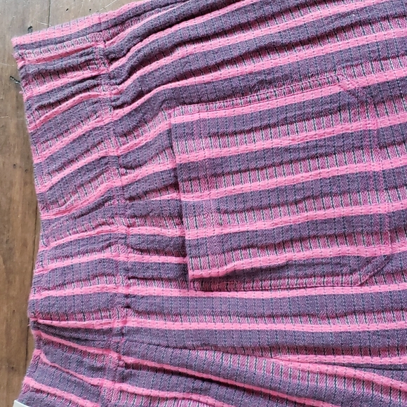 Soft Surroundings Dulcinea Shorts, Fuscia - Picture 5 of 7